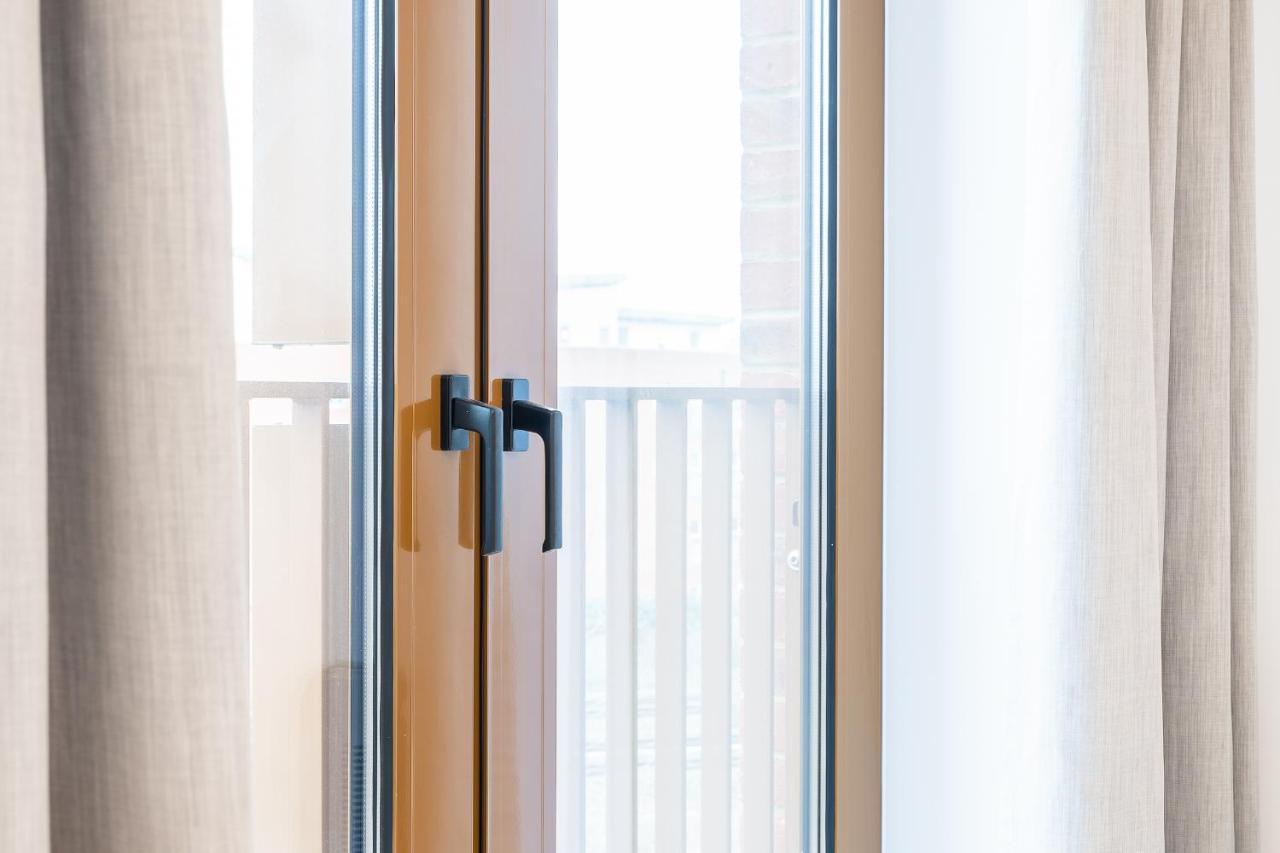 St Albans 2 Bed Luxury City Apartment, 5 Mins Walk To Train & Allocated Parking מראה חיצוני תמונה
